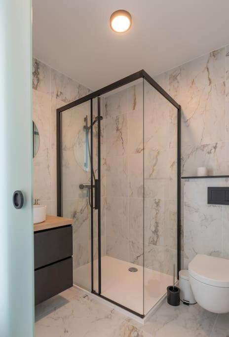 Superbe Appartement Avec Parking Malmedy Buitenkant foto